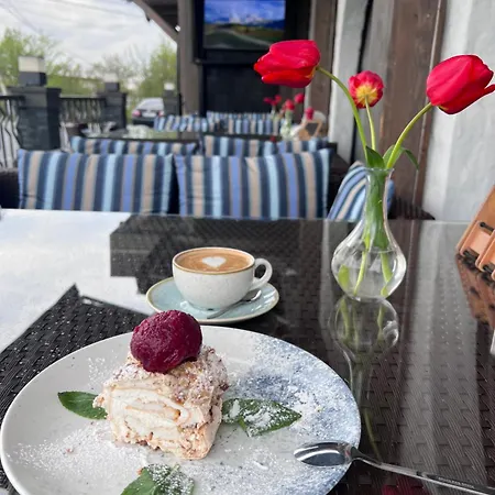 фетрбуш Nadvirna