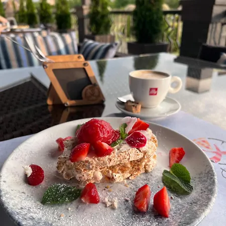 Hotel фетрбуш