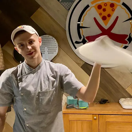 фетрбуш Hotel