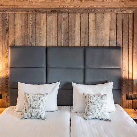 фетрбуш * Nadvirna