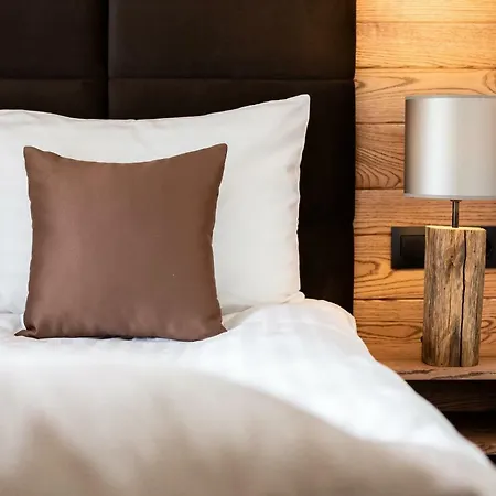 фетрбуш Hotel *