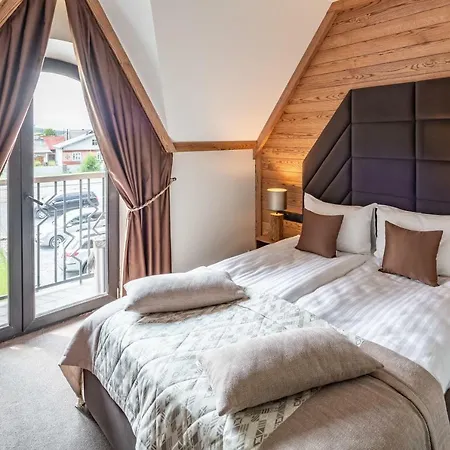 фетрбуш Nadvirna